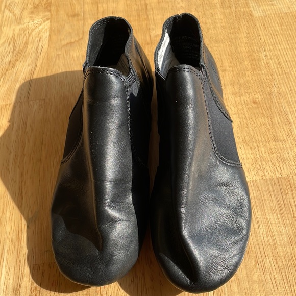 Revolution Shoes Girls Revolution Jazz Shoes Poshmark